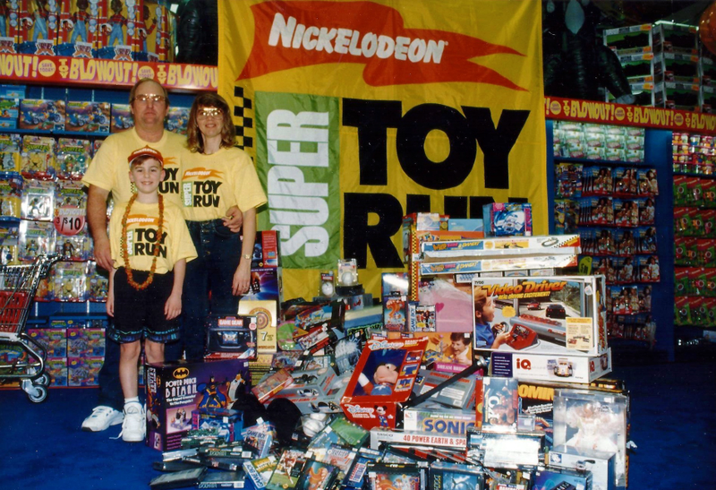 Illustration for article titled “I got 4 bikes”: 2 Nickelodeon Super Toy Run winners reminisce 20 years later